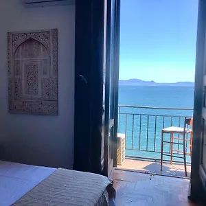 https://bb-vista-mare-naples.hotels-amalfi.com